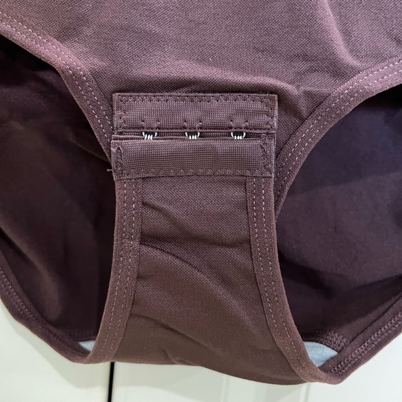 FlawlessFit Snatched Brown Bodysuit Size Large (TikTok viral bodysuit) - Picture 7 of 8